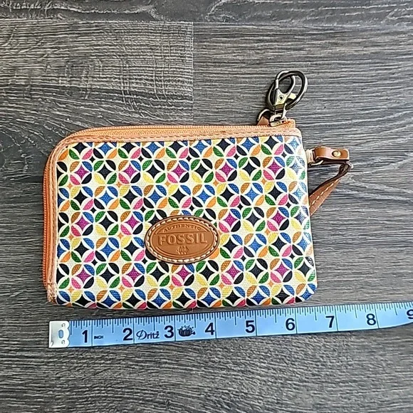 Authentic Fossil Clutch - Picture 10 of 11